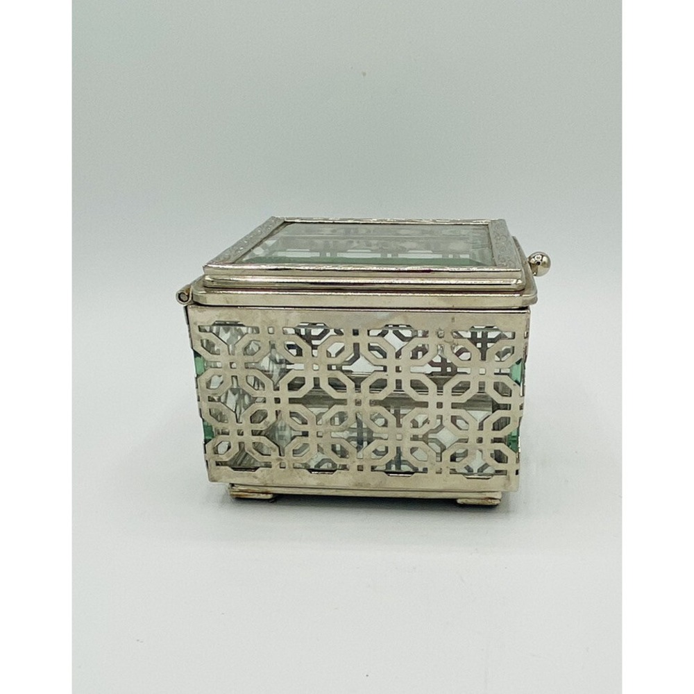 Cynthia Rowley Jewelry Box Silver Tone Filigree Pattern Beveled Glass New York - Picture 5 of 9